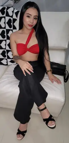 Valentina - Available for shows - HD webcam performer