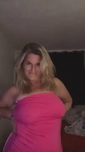 Topanga87 - Available for shows - HD webcam performer