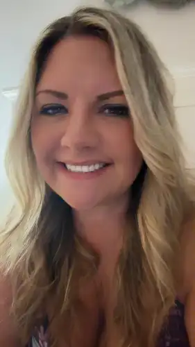 Erikajade33 - Available for shows - HD webcam performer