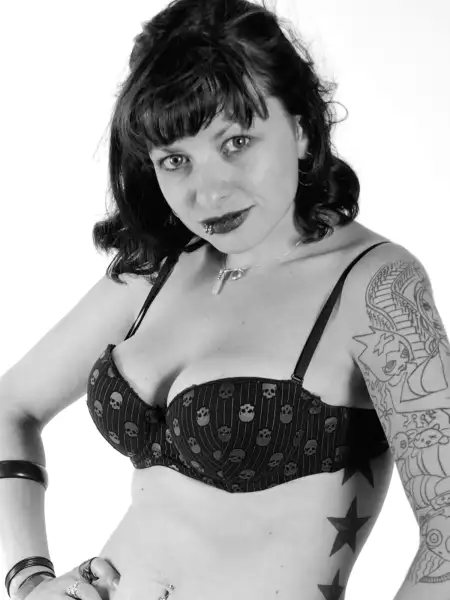 violetmanson